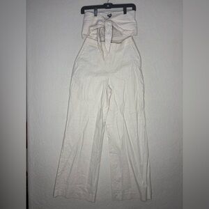 Express small women’s beige outfit set